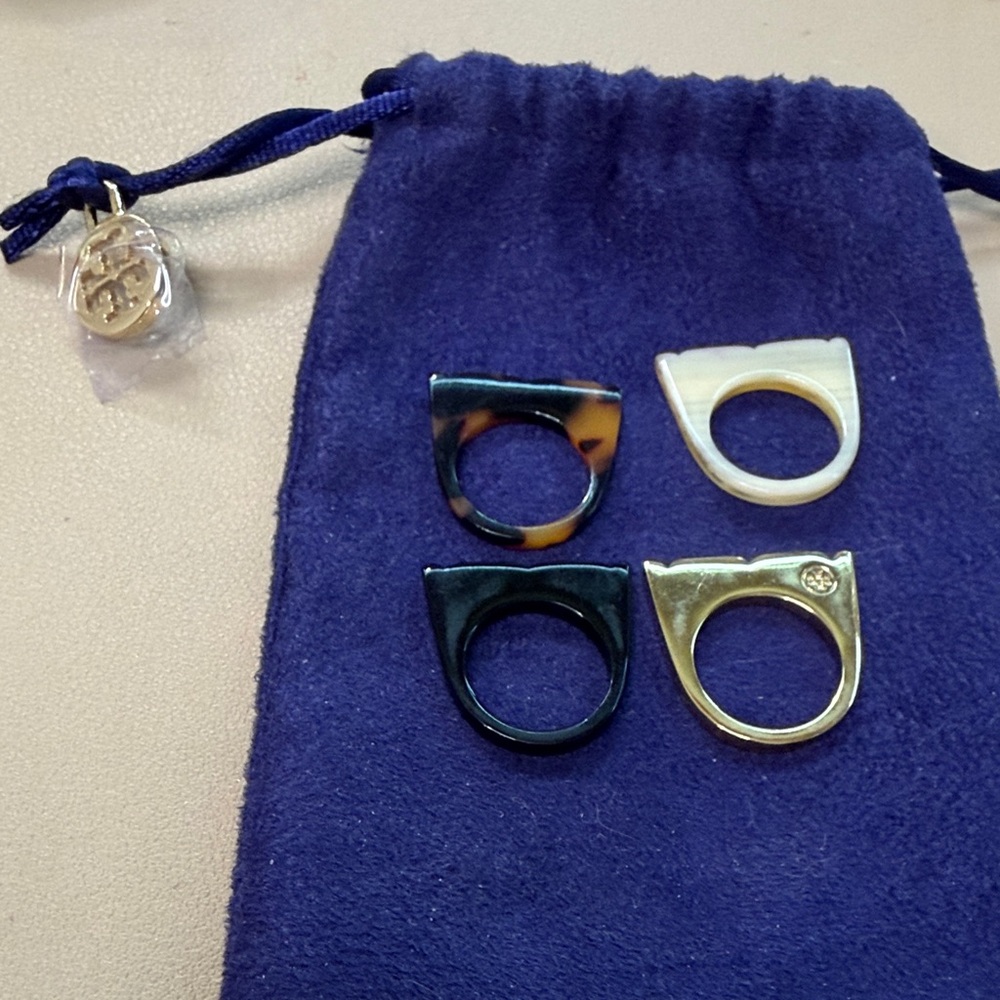 Tory Burch Set of 4 Cat-Eye Stacking Rings
